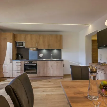 Obinghof Apartment *